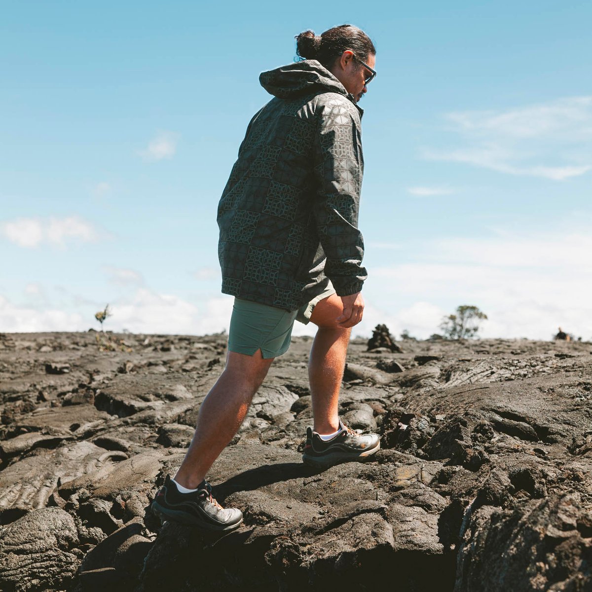 Sig Zane X Danner ʻŌnini Windbreaker Black/Green | Danner On Sale