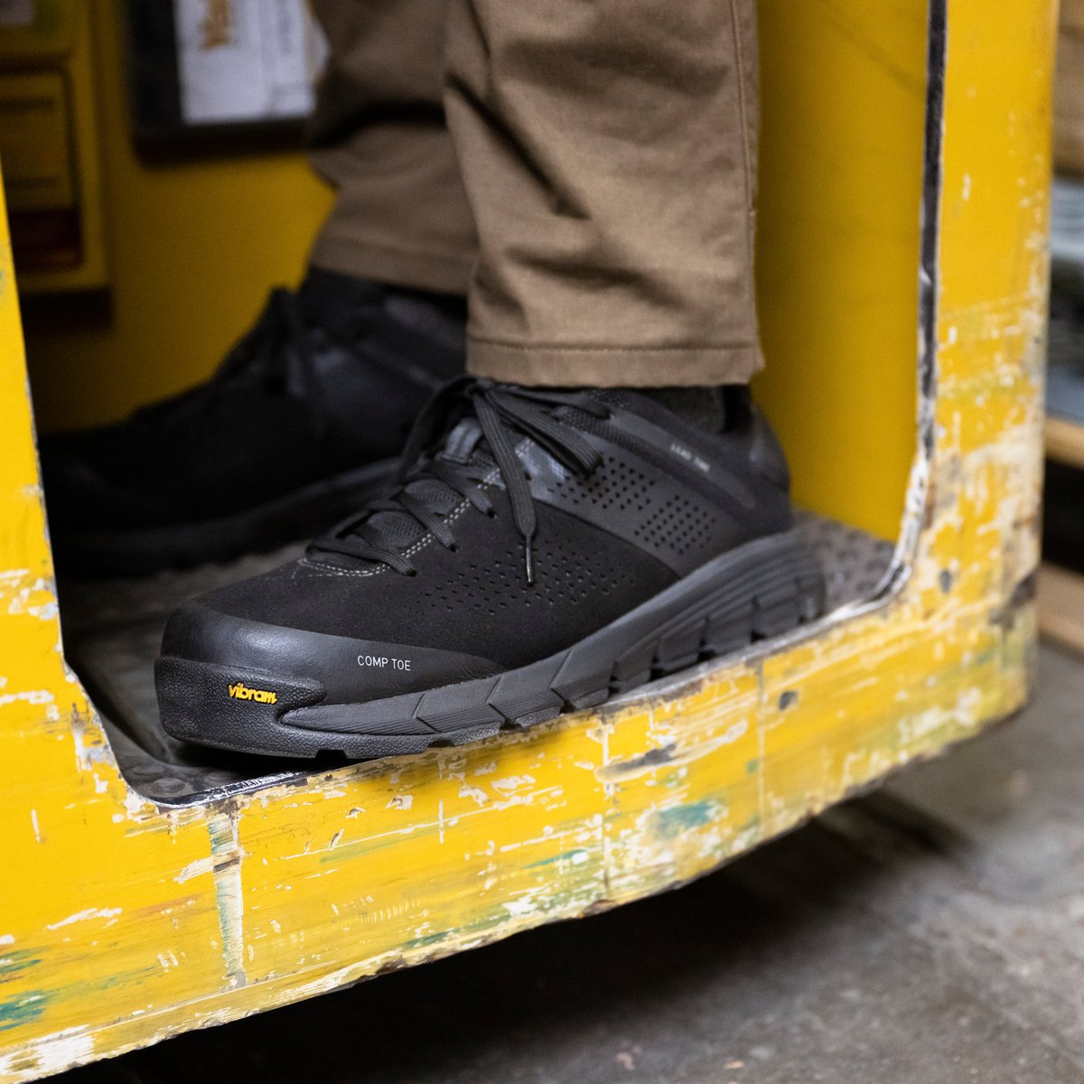 Lead Time Black Composite Toe (NMT) | Danner