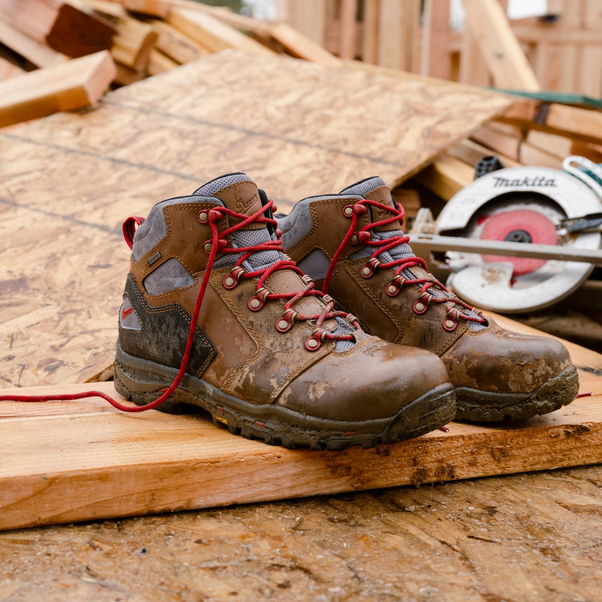 Vicious 4.5" Brown/Red | Danner Discount