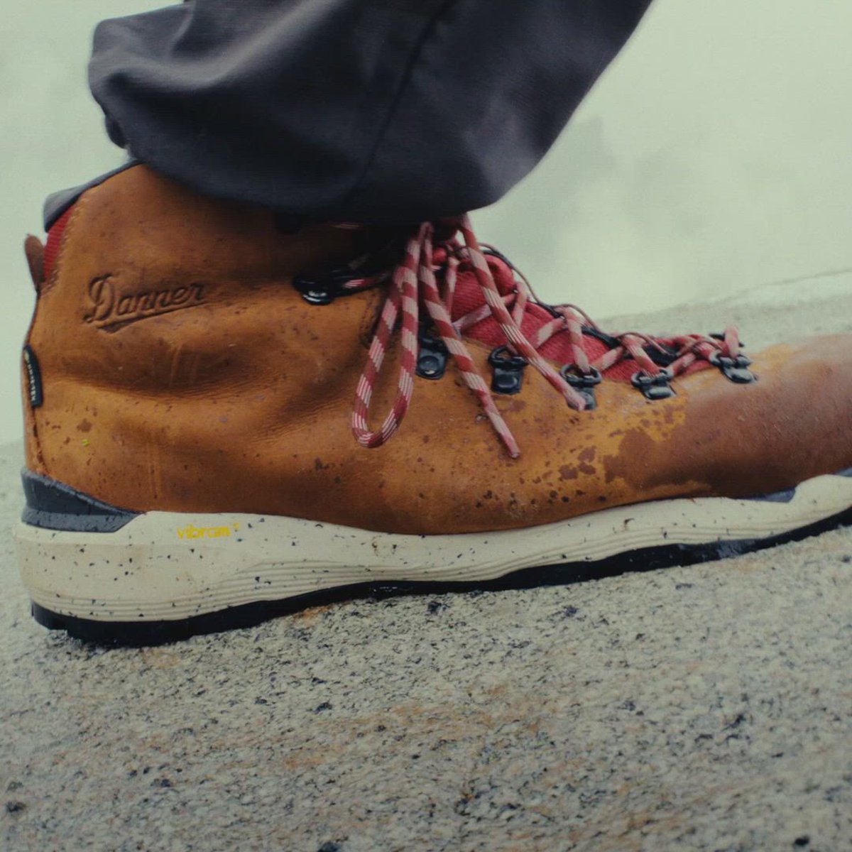 Mountain 600 EVO Topsoil Brown/Black | Danner For Sale