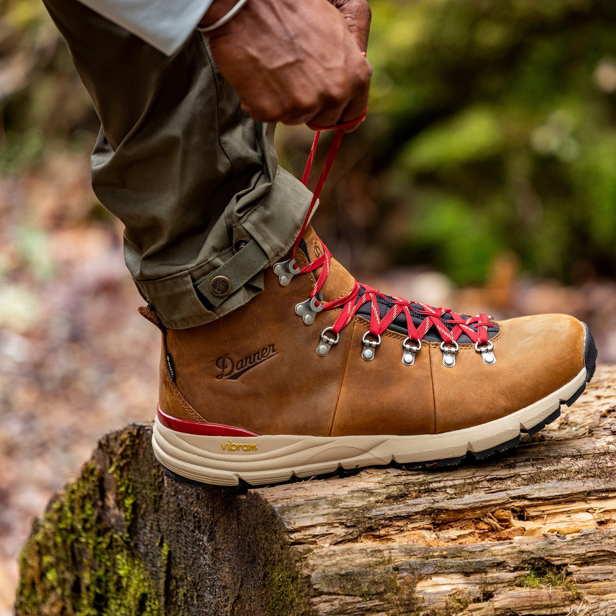 Mountain 600 Leaf GTX Grizzly Brown/Rhodo Red | Danner For Sale