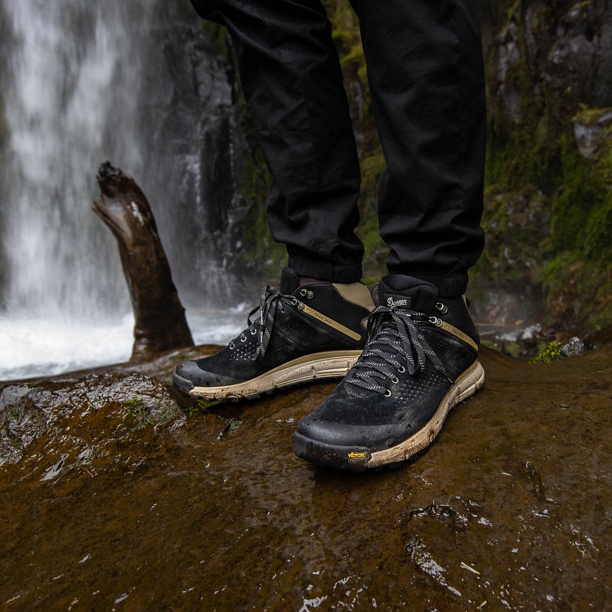 Trail 2650 Mid GTX Black/Khaki | Danner Discount