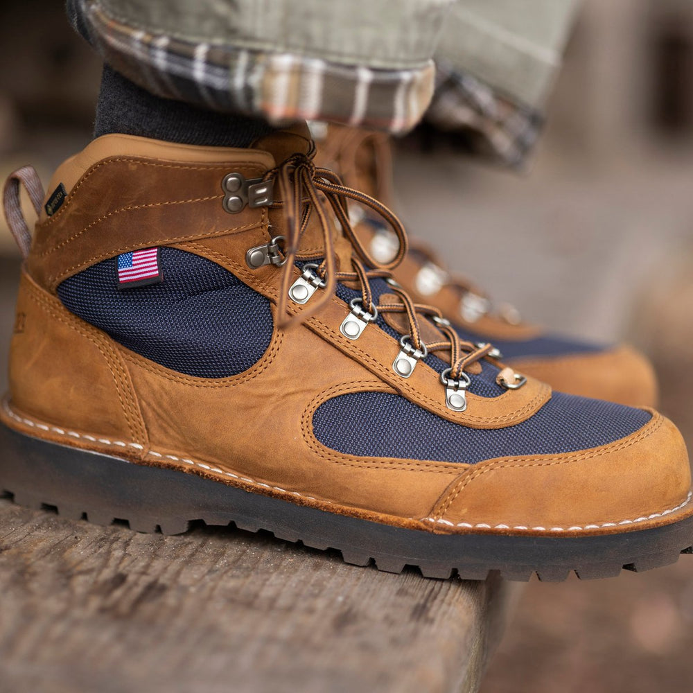 Cascade Crest Grizzly Brown/Ursa Blue | Danner On Sale