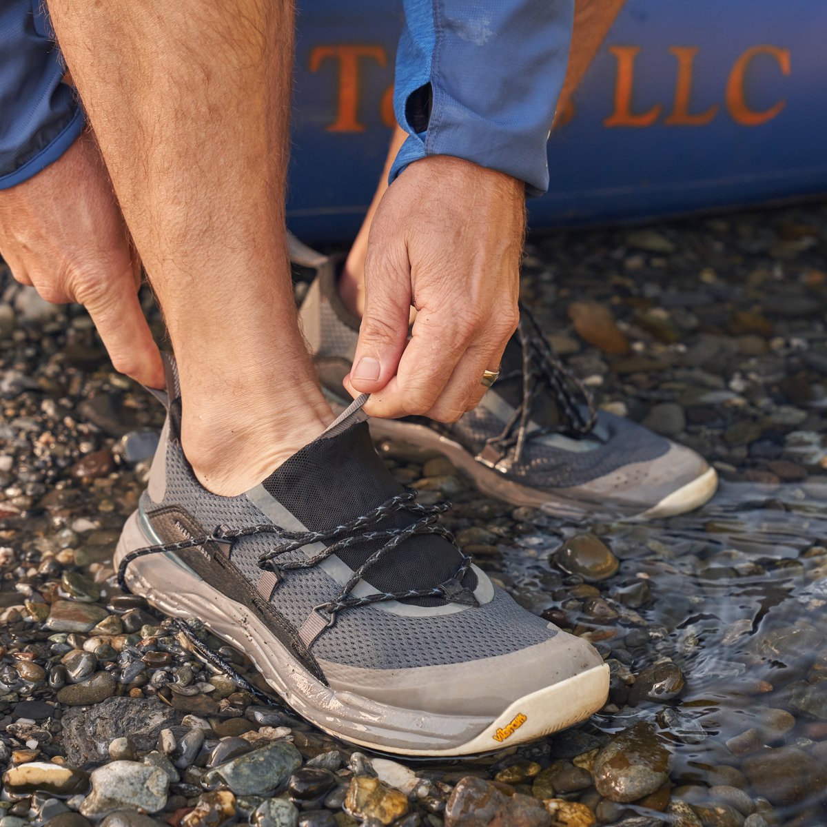 Rivercomber Goblin Blue/Charcoal | Danner