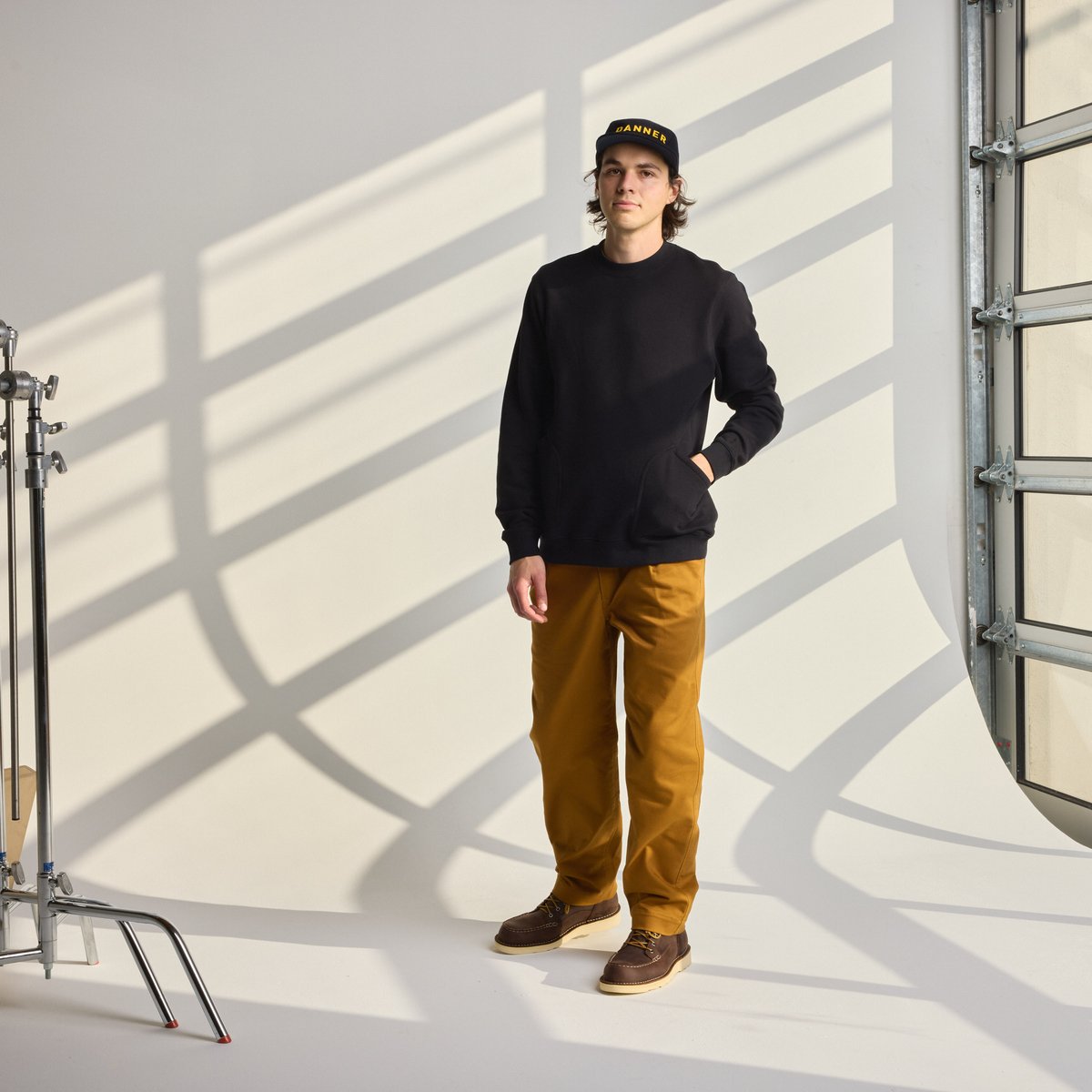 DWR Cotton Forager Sweatshirt Black | Danner