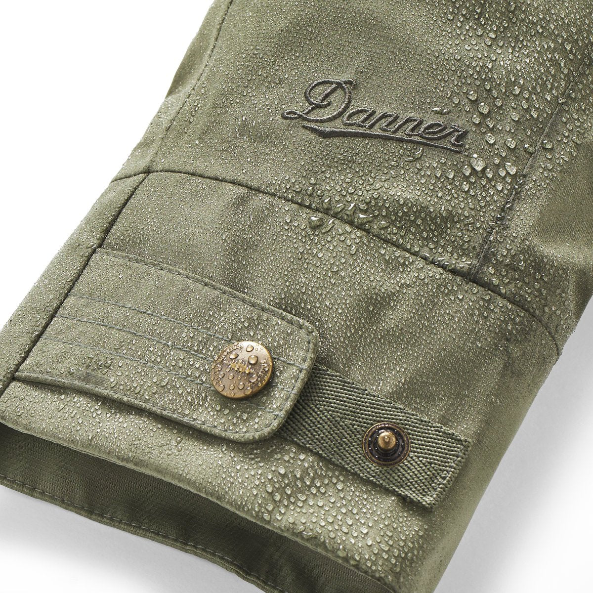 Cascade Crest Packable GTX Jacket Dusty Olive | Danner On Sale