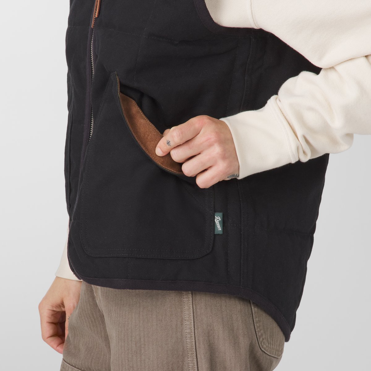 Oxbow Primaloft Vest  Black/Olive | Danner For Sale
