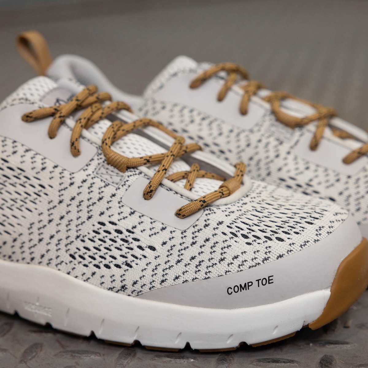 Run Time 3 Gray/White Composite Toe (NMT) | Danner For Sale