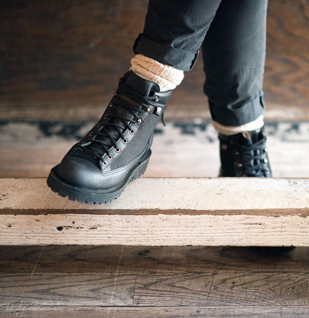 Danner Light Black | Danner Discount