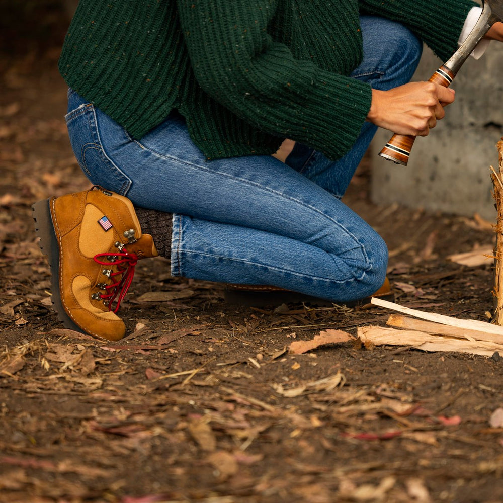 Cascade Crest Grizzly Brown/Rhodo Red | Danner