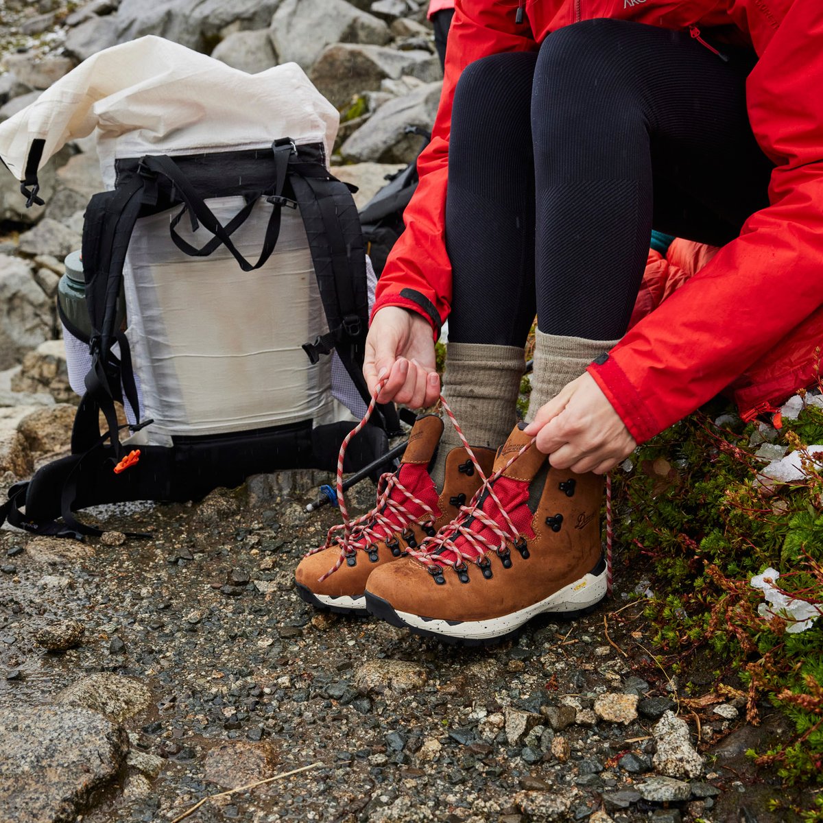 Mountain 600 EVO Mocha Brown/Rhodo Red | Danner For Sale
