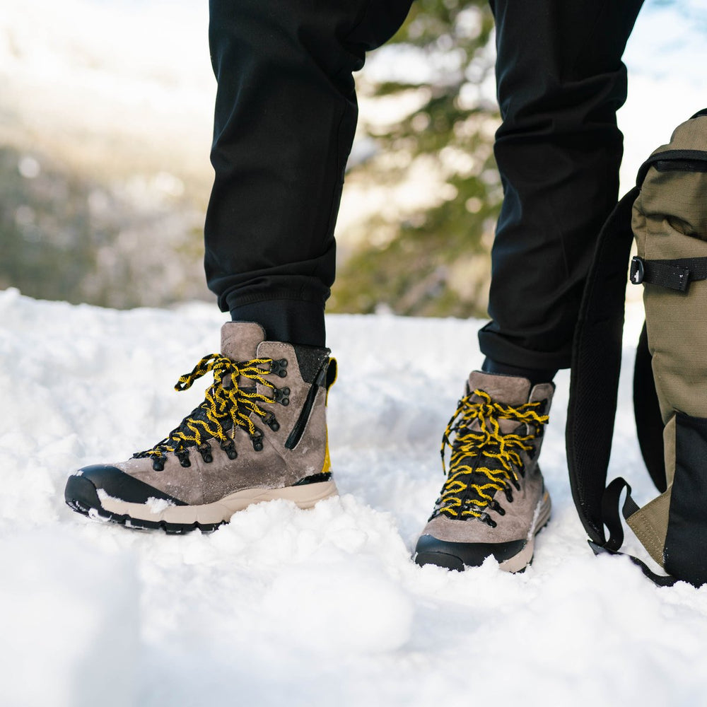 Arctic 600 Side-Zip Driftwood/Yellow Insulated 200G | Danner