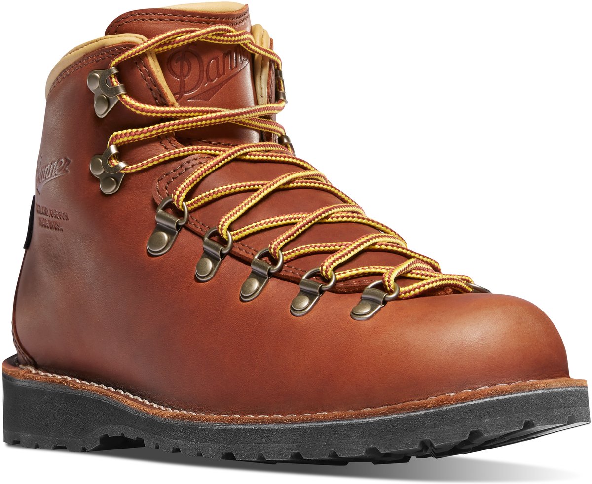 Mountain Pass Cedar | Danner