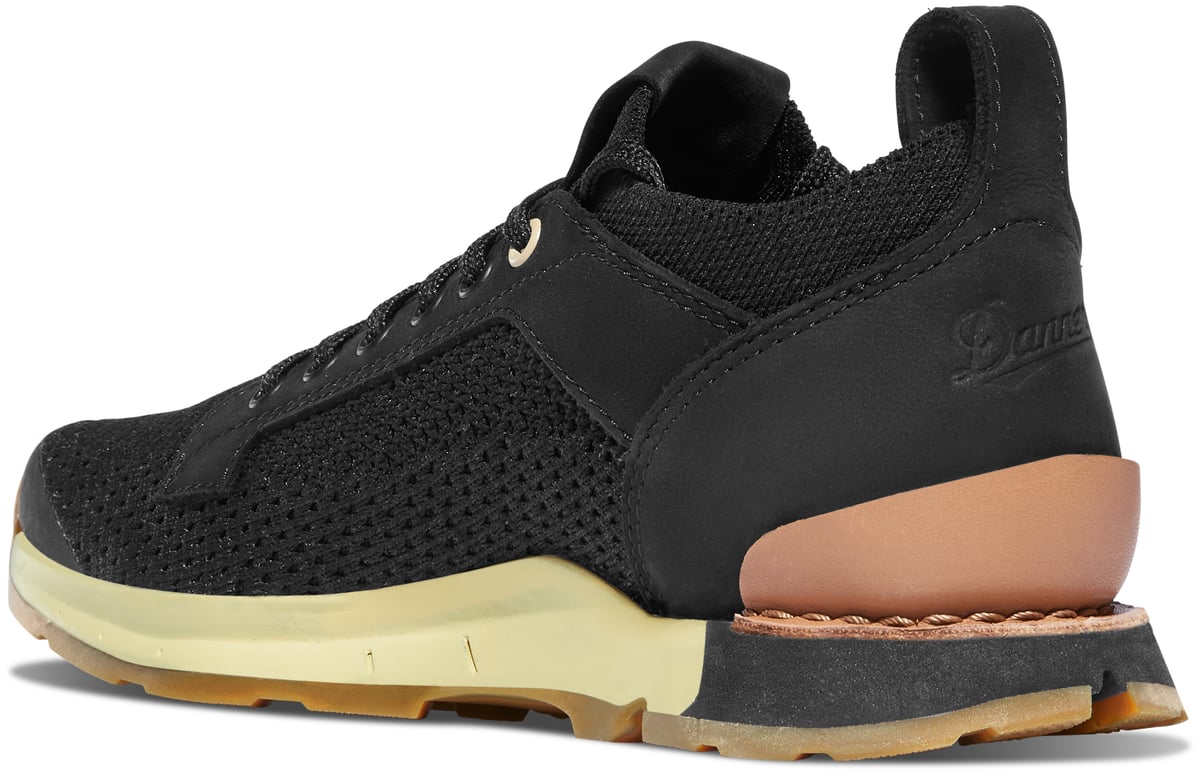 Overlook Jet Black | Danner On Sale