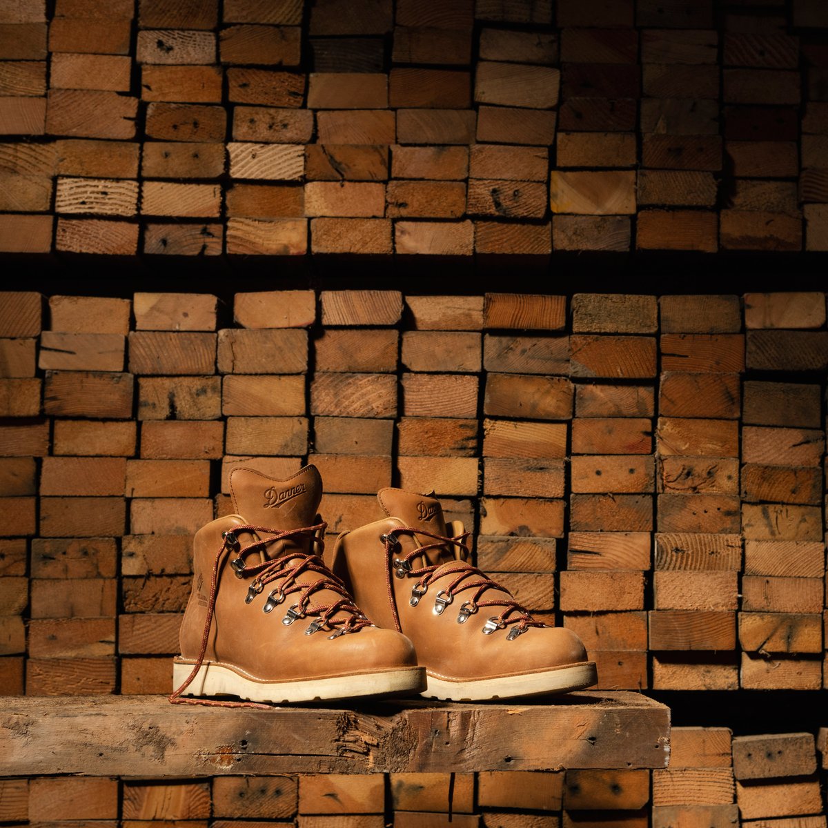 Mountain Light Kenton | Danner For Sale