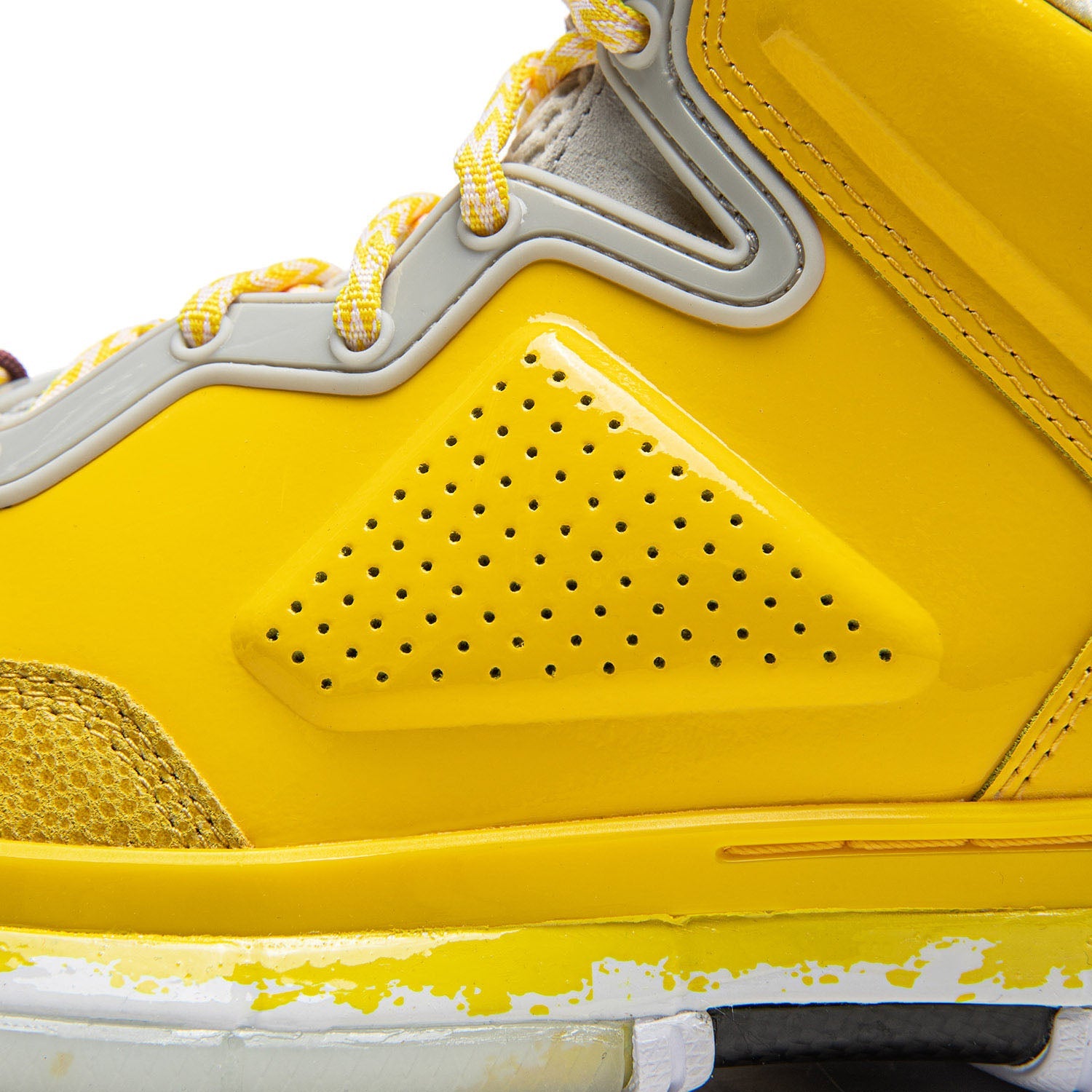 Way of Wade 1 "Yellow Stingray" | On Sale
