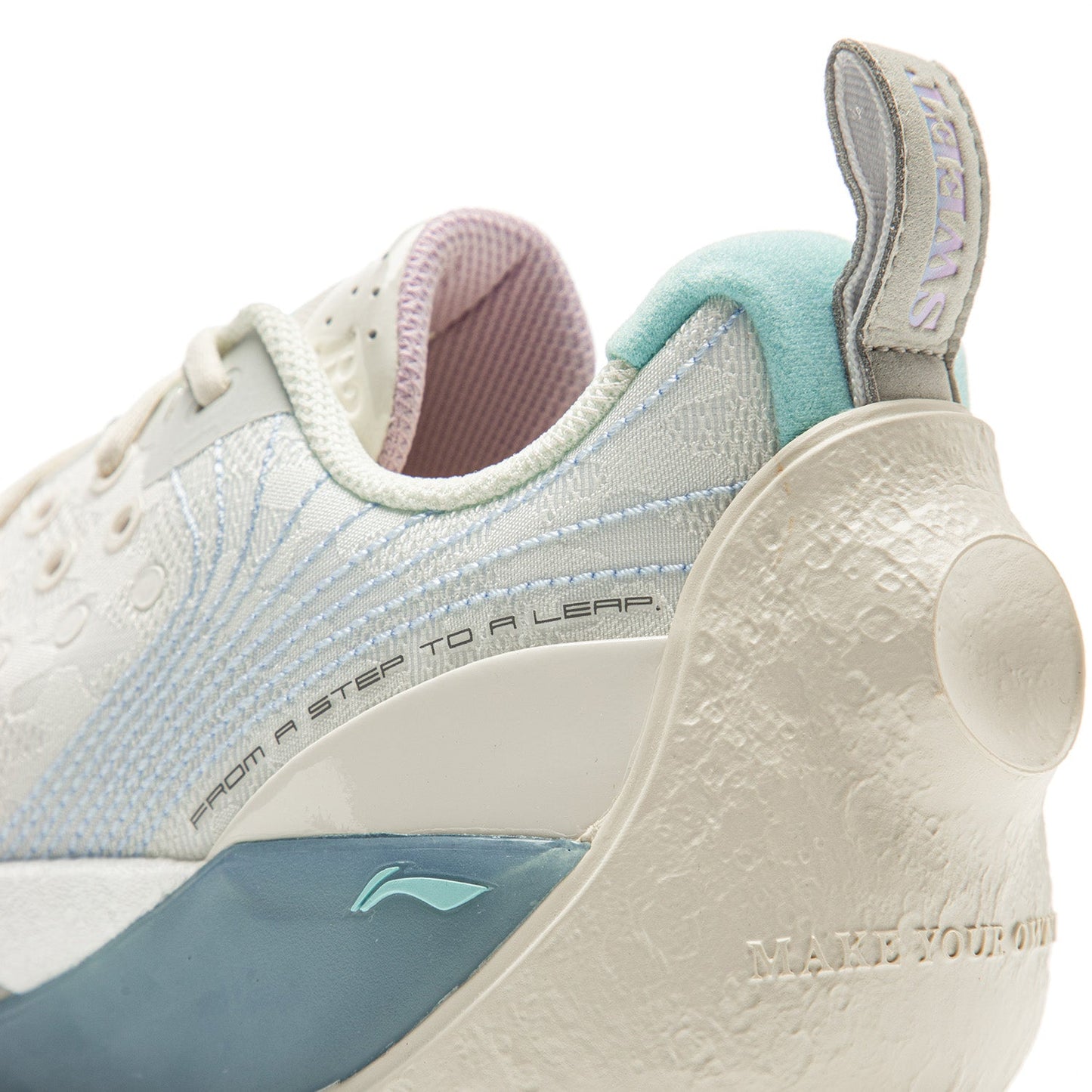 Wade All City 13 "Cotton Candy" | Exclusive Deal