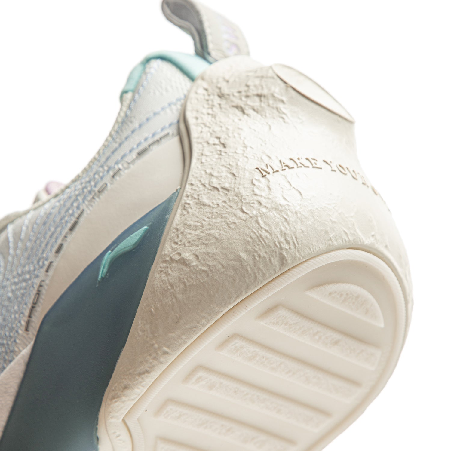 Wade All City 13 "Cotton Candy" | Exclusive Deal