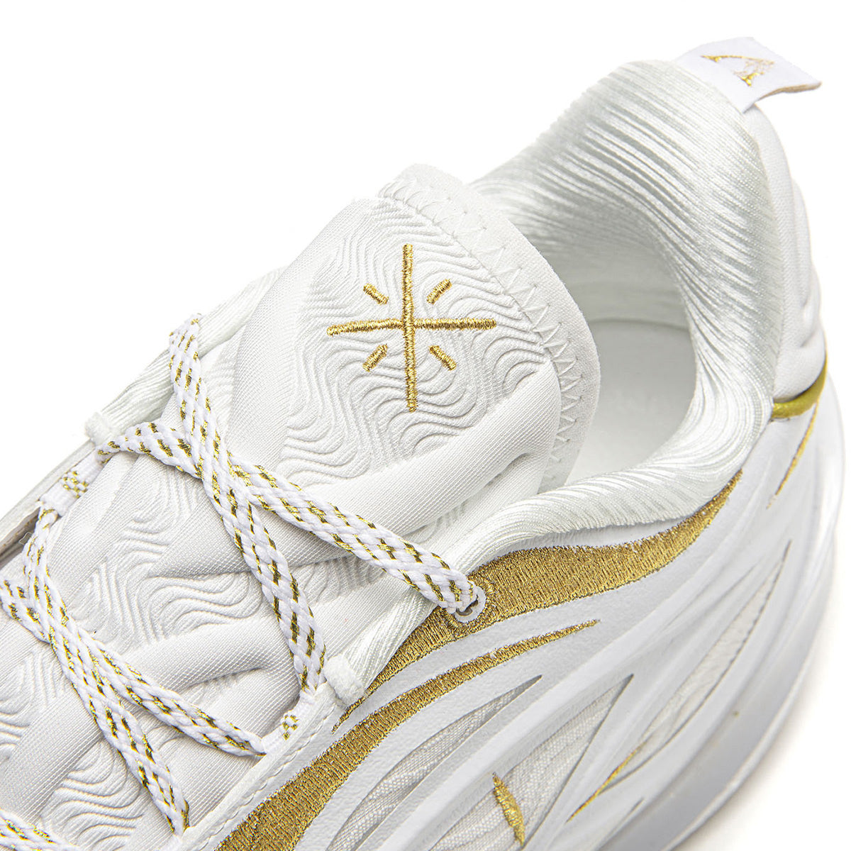 Wade 808 5 Ultra V2 "Golden Time" | Exclusive Deal